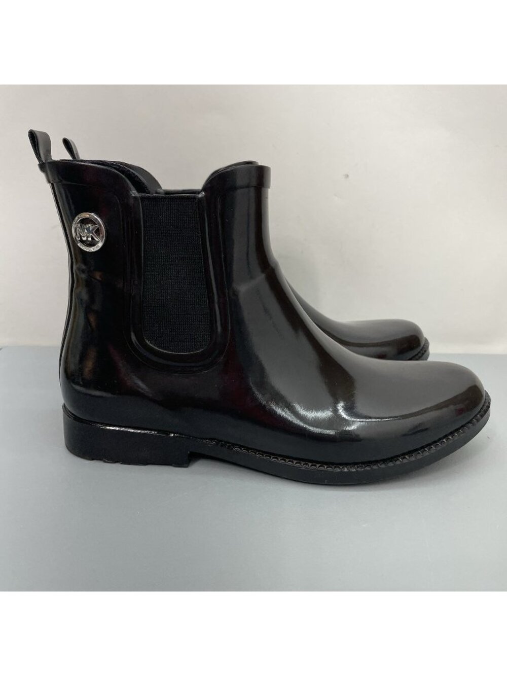 Michael Kors Chelsea Rubber Rain Boots Booties Waterproof Glossy Black Womens 8